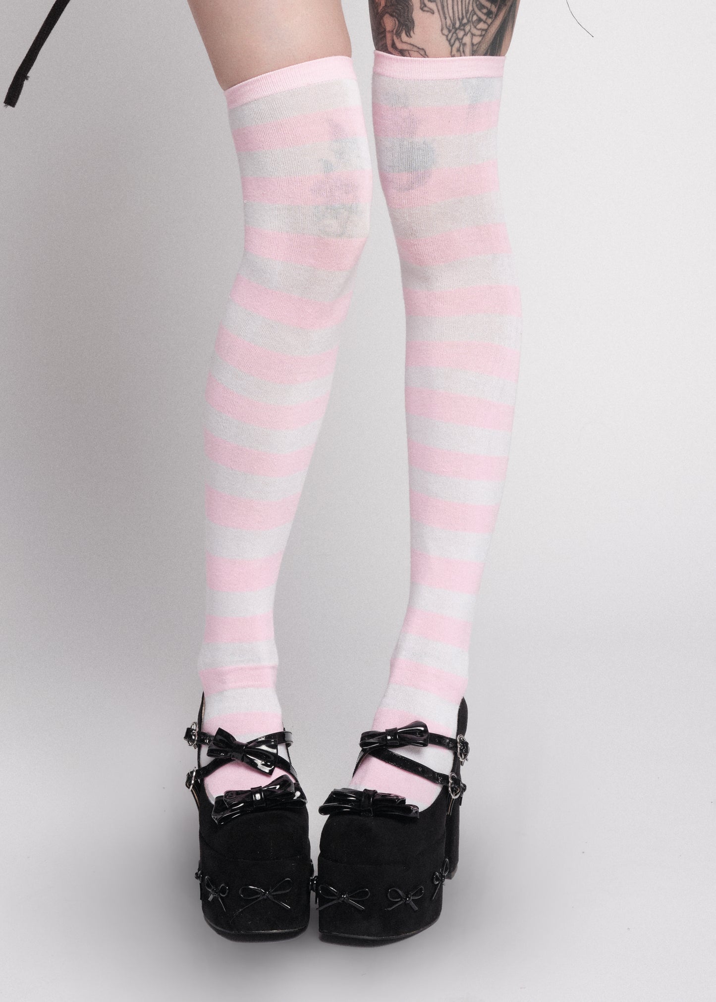 𝒩𝐸𝒲! KITTEN STRIPES THIGH HIGHS