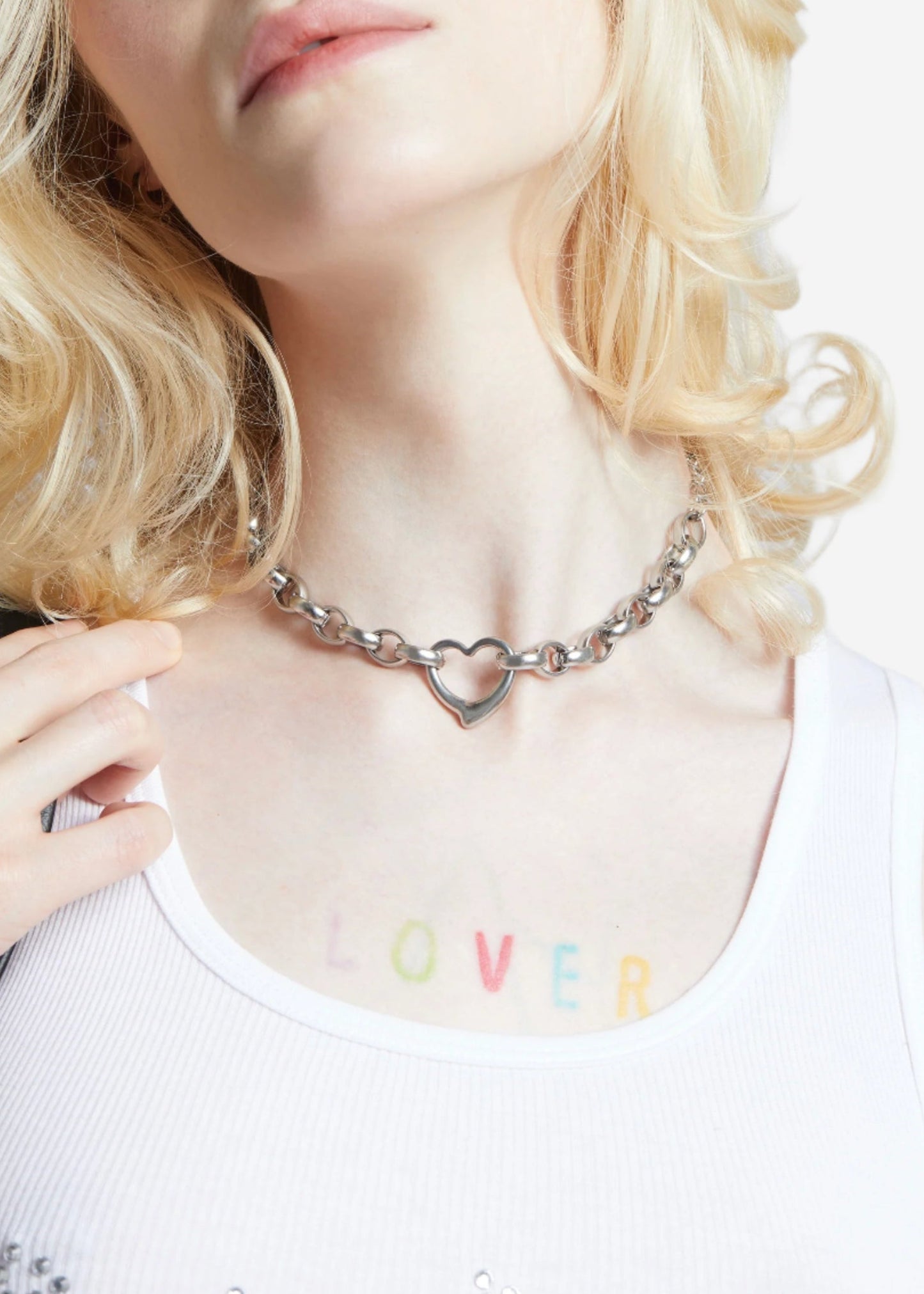 THE LOLITA NECKLACE